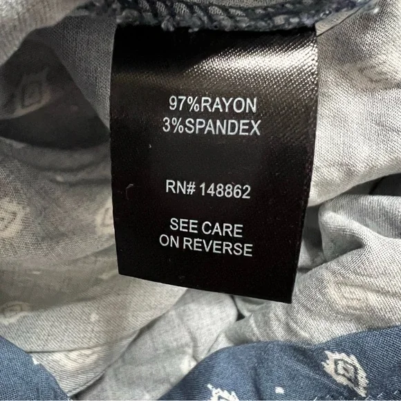 Torrid Ikat Challis Button Front Romper Tribal Track 2X Women’s Blue 11274830. - Picture 6 of 8